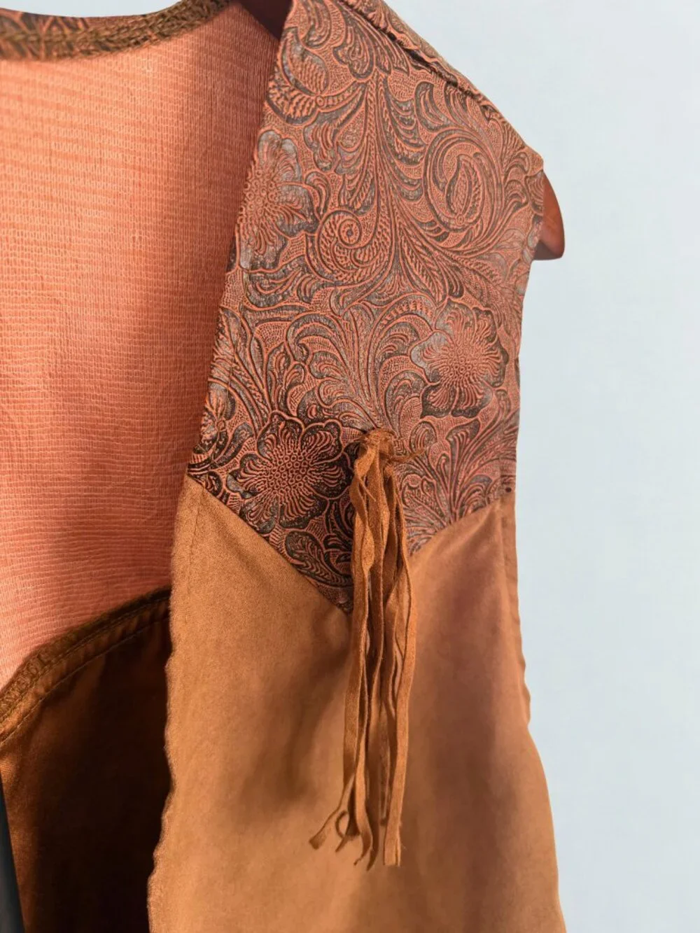 Spirit faux suede